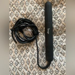 L’ange Le Duo 
360° Airflow Titanium Styler